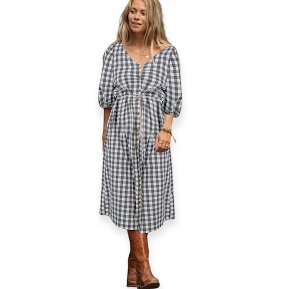 Jackson Rowe Dresses & Skirts - Jackson Rowe Steer Picnic Print Dress